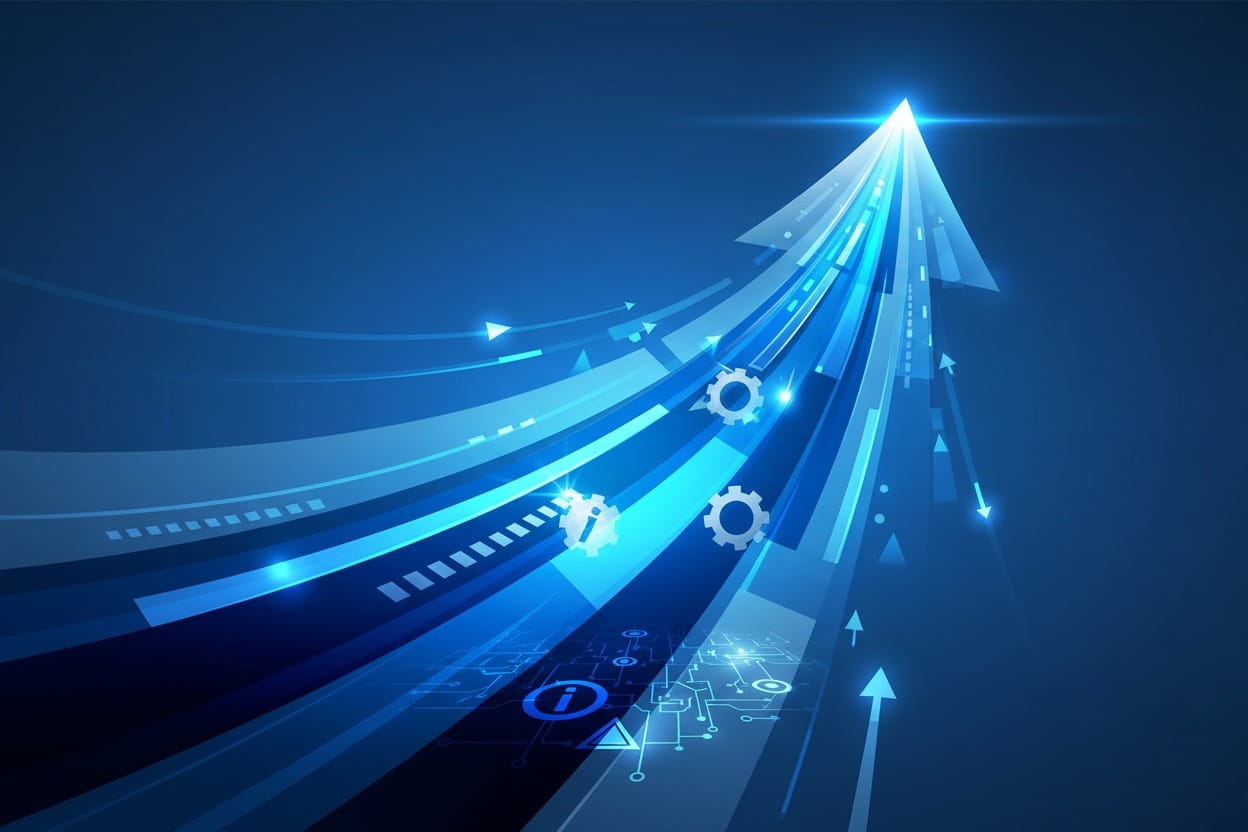 Un'illustrazione astratta su sfondo blu mostra linee luminose e frecce che convergono in una grande freccia rivolta verso l'alto, simbolo di crescita digitale e progresso tecnologico.